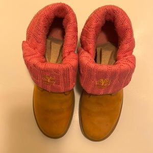 Women’s “Limited Edition” Roll Top Wheat Knit Timberlands with Pink Insoles